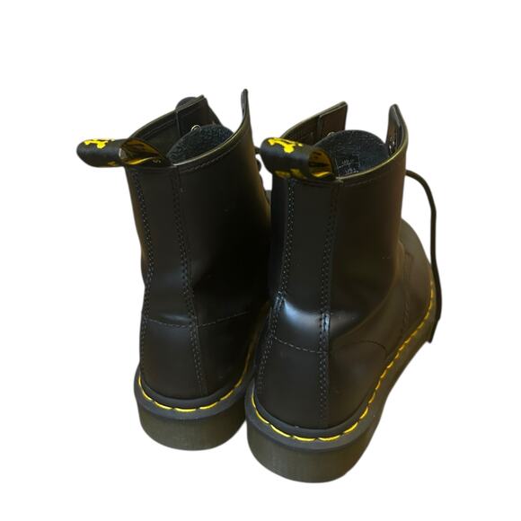 Doc Marten’s Women’s Vegan 1460 Felix Lace Up Boots Size 7 - Picture 5 of 7